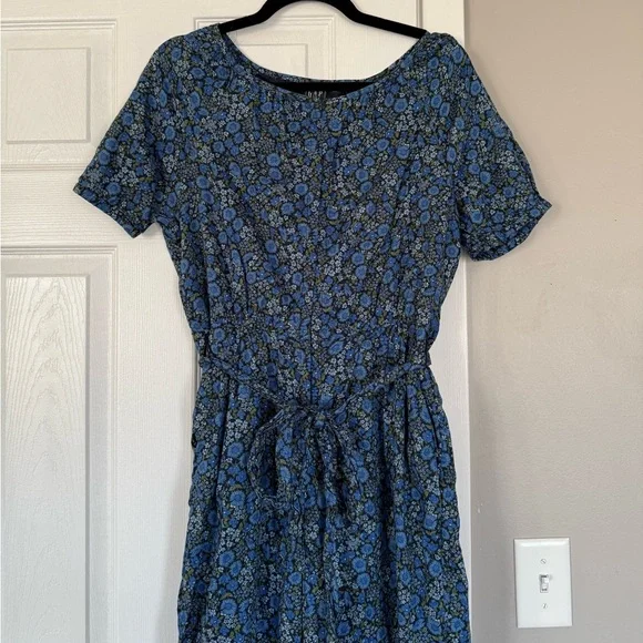 GAP Short Sleeve Raglan Summer Jumpsuit Blue Floral size 12 - Picture 2 of 10